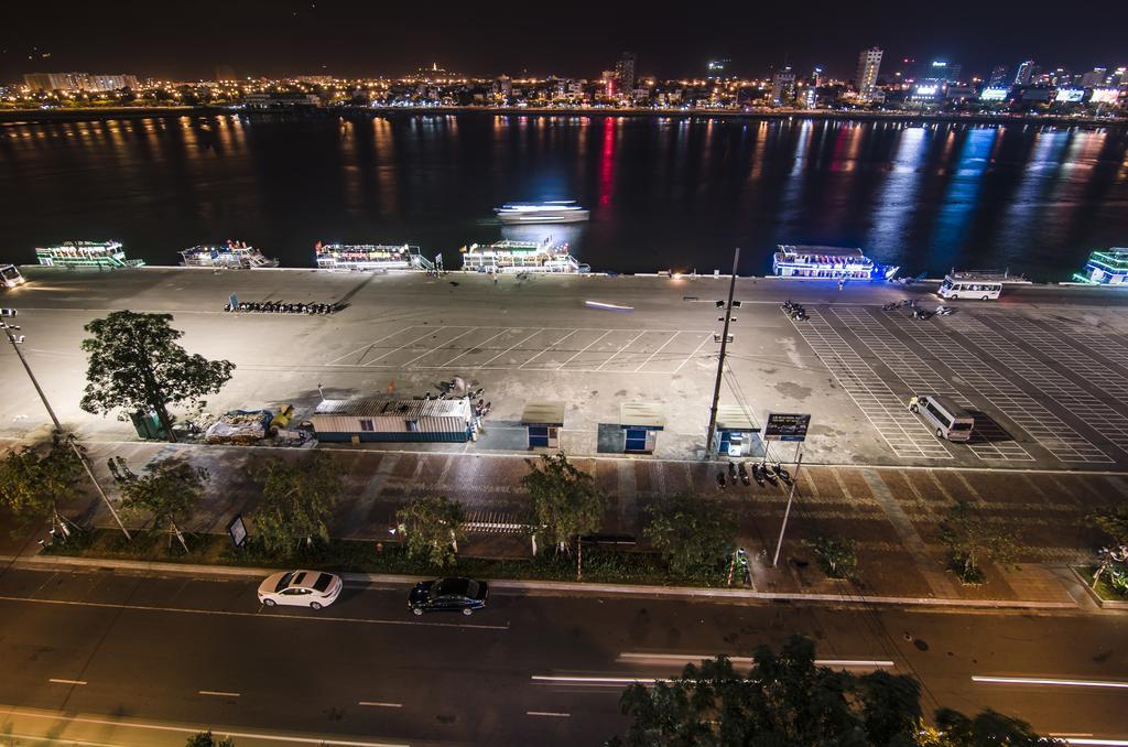 Kaka Hotel Han River Danang Exterior photo